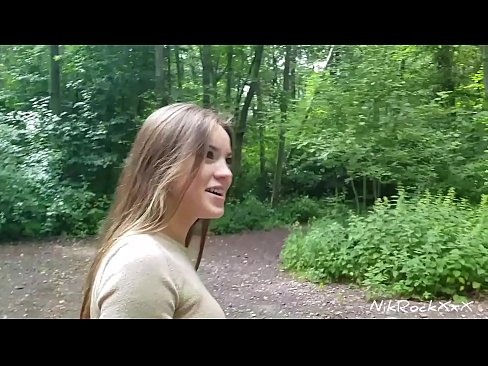 ❤️ Eu sugeri à Evelina que fodêssemos em um lugar público! Ela disse que sim. Então eu a fodi no traseiro e me vim na boca dela. Depois ela se mijou. ❤ Sexo em nós pt-br.pornoklinge.ru